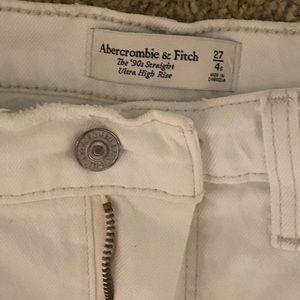 ABERCROMBIE white denim jeans